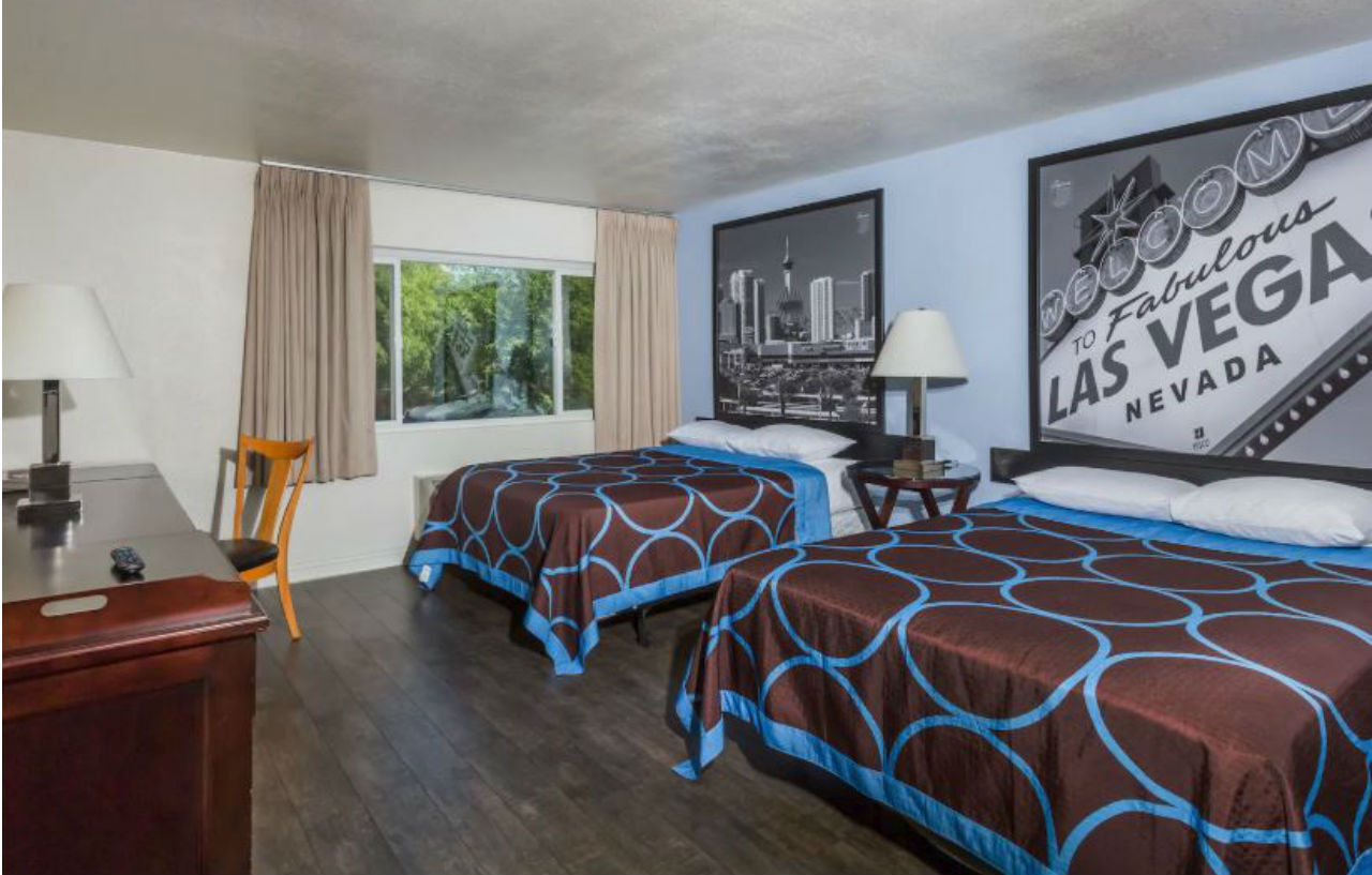 Super 8 By Wyndham Las Vegas North Strip/Fremont St. Area Bagian luar foto